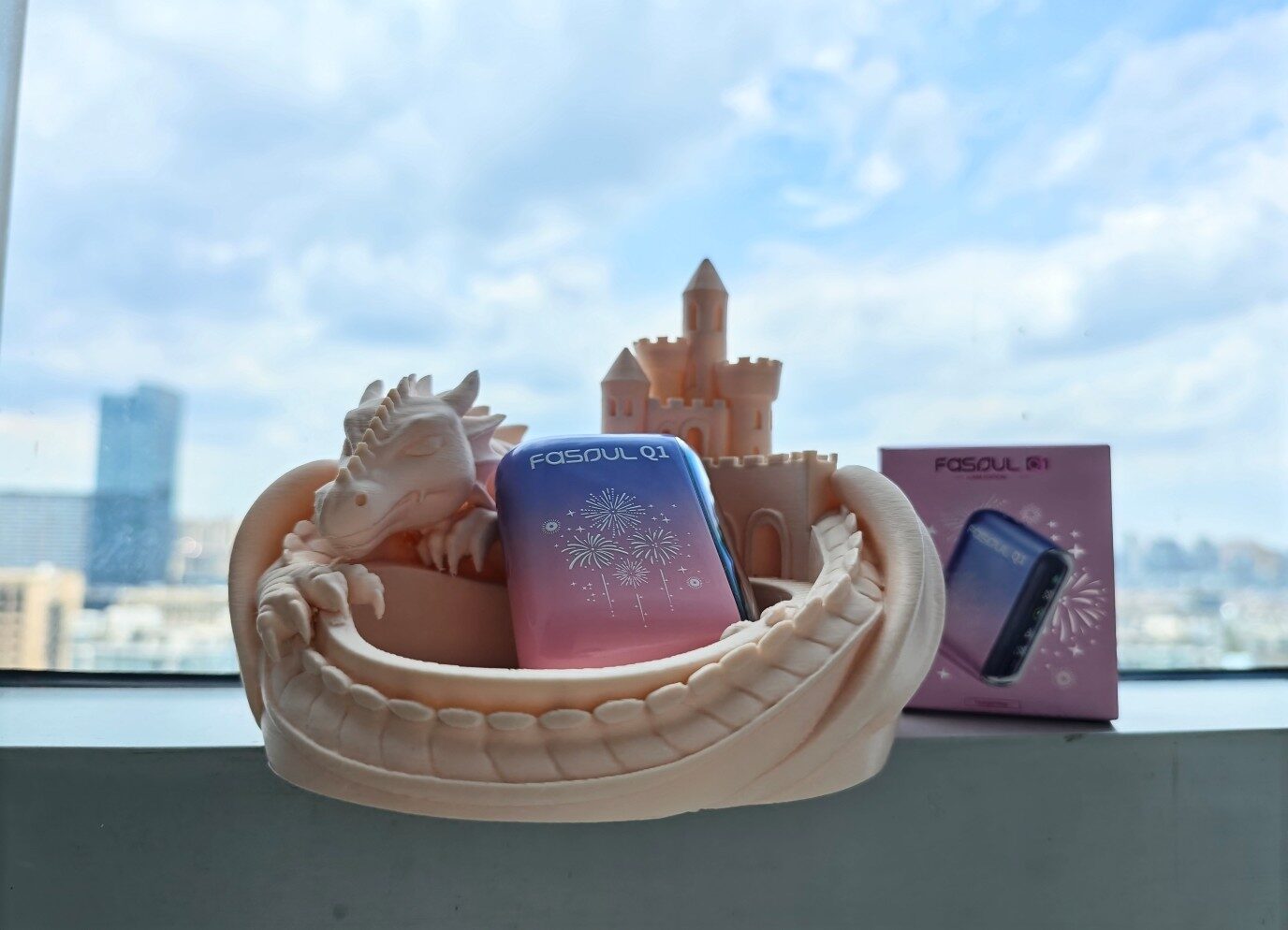 Fasoul Q1 Review: Portable & Feather-light